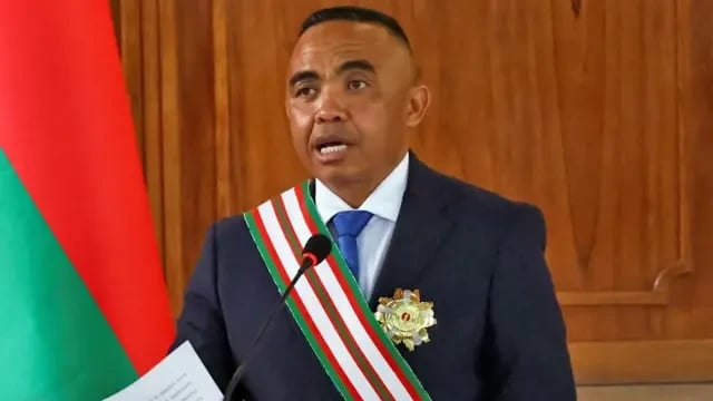 13- Colonel Michael Randrianirina (14 octobre 2025...)