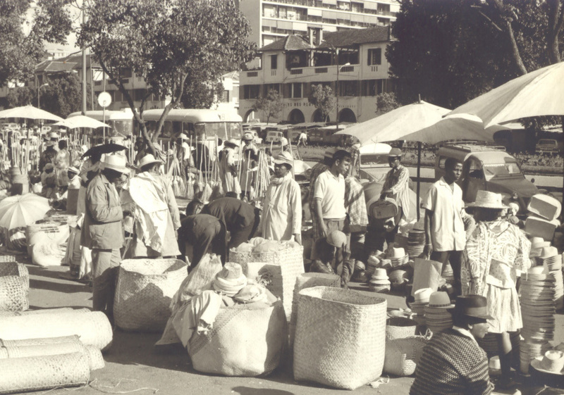 24- Le Zoma_Marchands de vannerie