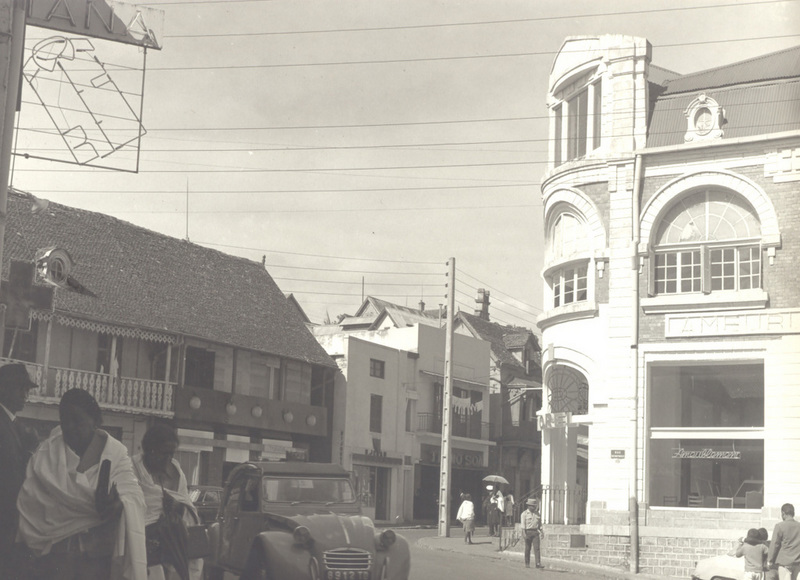 27- Paoli Fakra